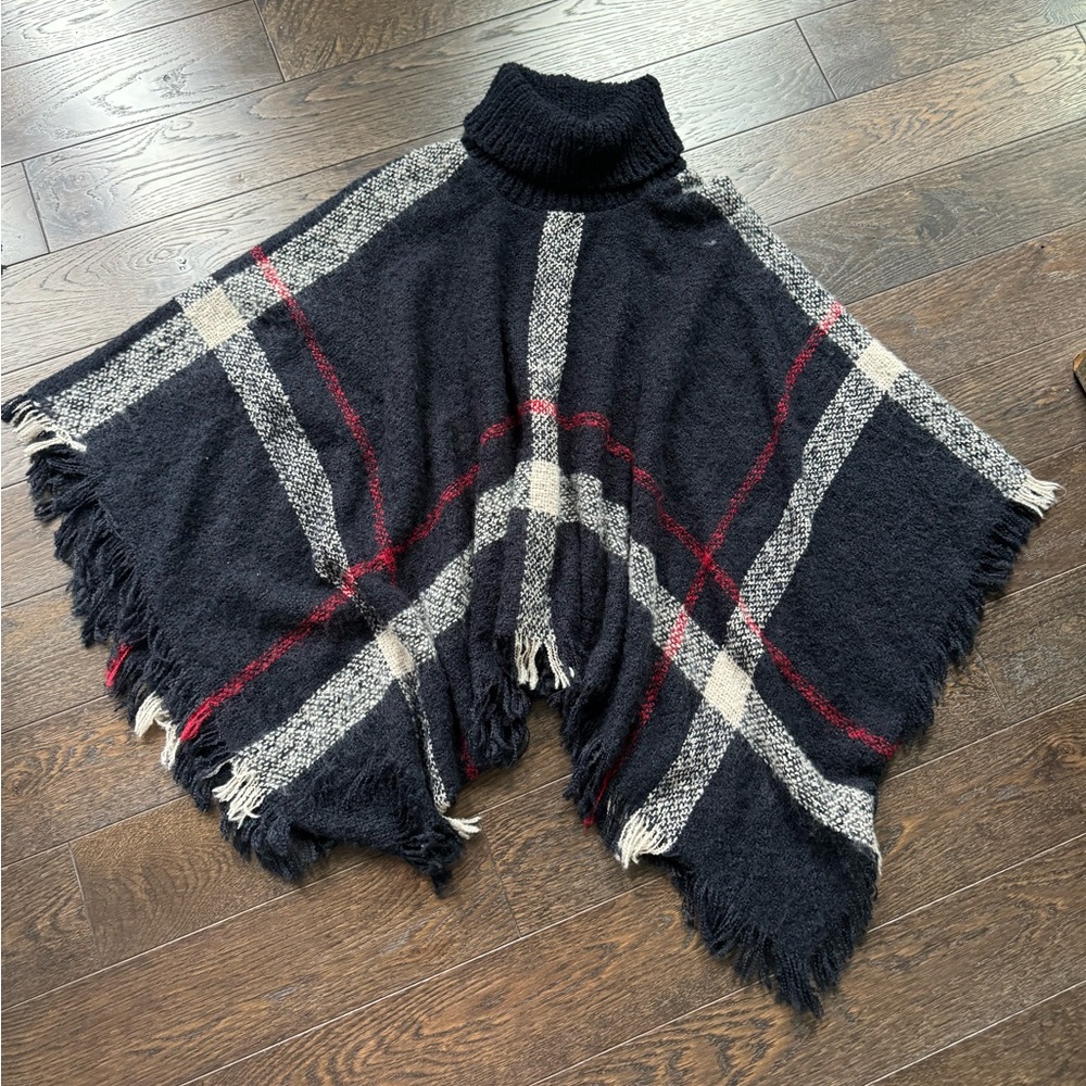 Women's Chunky Poncho Sweater